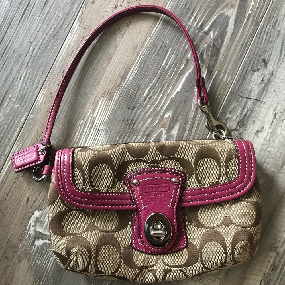 Coach wristlet